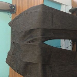 Women's blue jean capris size 6 petite